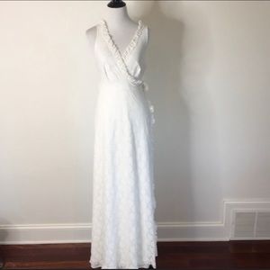 Vintage Figurettes White Lace Dressing Gown